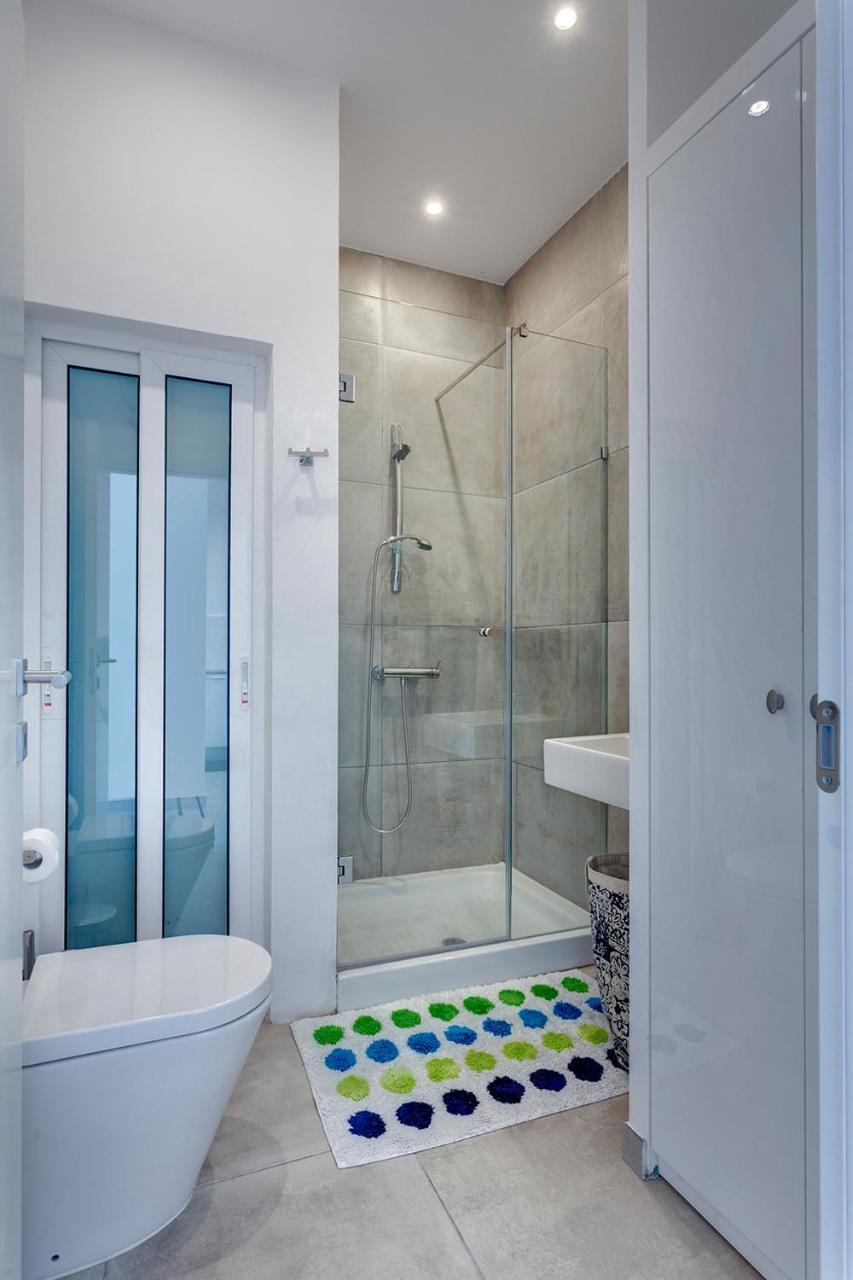 Modern Seaview Apartment In A Prime Location Σλιέμα Εξωτερικό φωτογραφία