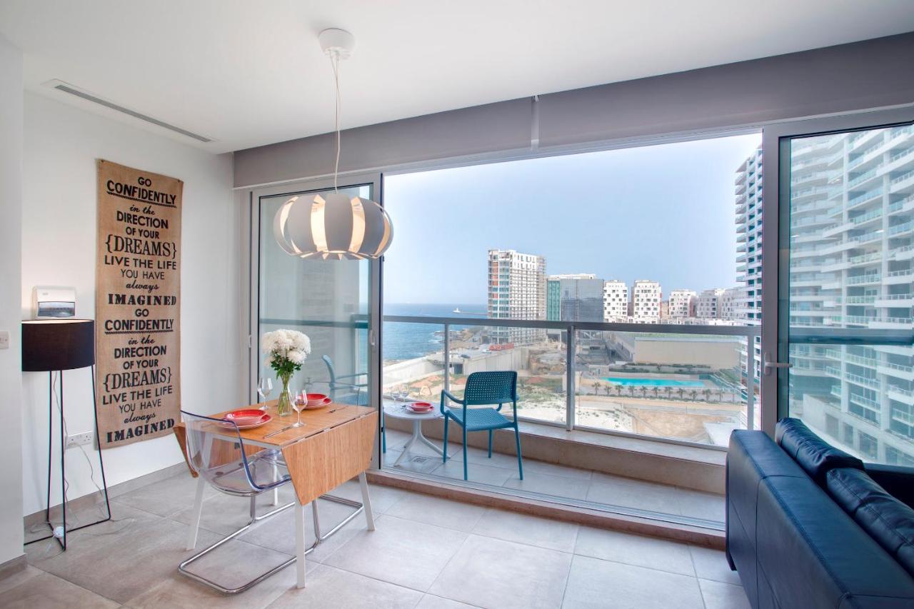 Modern Seaview Apartment In A Prime Location Σλιέμα Εξωτερικό φωτογραφία