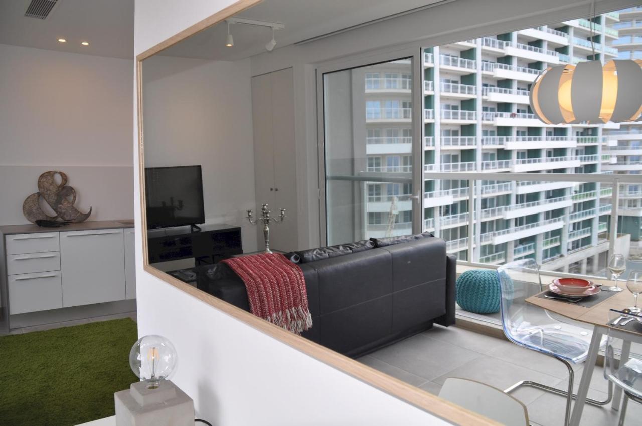 Modern Seaview Apartment In A Prime Location Σλιέμα Εξωτερικό φωτογραφία