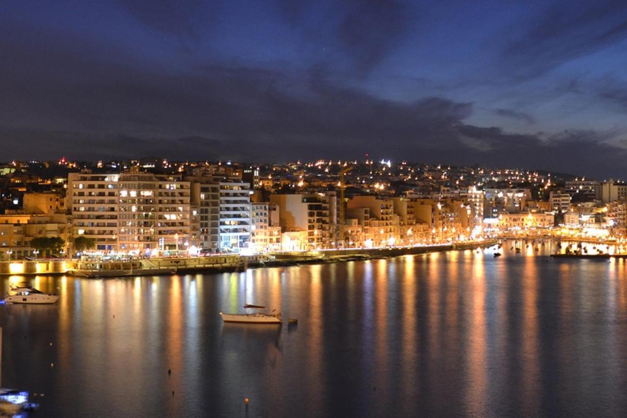 Modern Seaview Apartment In A Prime Location Σλιέμα Εξωτερικό φωτογραφία